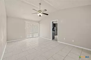 910 Marilyn Dr, Copperas Cove, TX 76522 - Photo 9