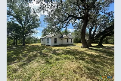 1515 Wright Street, Goliad, TX 77963 - Photo 11