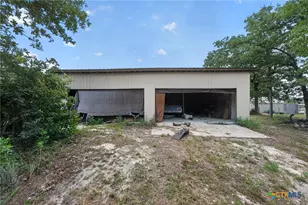 922 Northwood Cir, Rockdale, TX 76567 - Photo 17