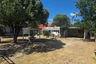 505 1/2 S Main St, Lampasas, TX 76550 - Photo 11