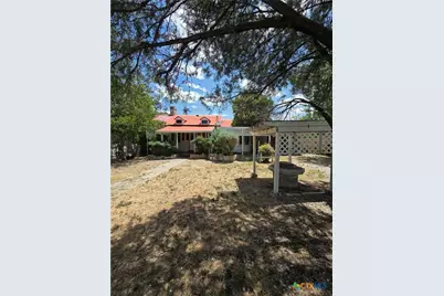 505 1/2 S Main Street, Lampasas, TX 76550 - Photo 1