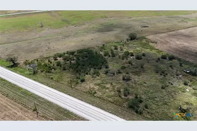 7789 State Highway 111 W, Yoakum, TX 77995 - Photo 7