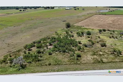 7789 State Highway 111 W, Yoakum, TX 77995 - Photo 11