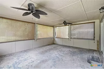 1032 S Mesquite Avenue, New Braunfels, TX 78130 - Photo 27