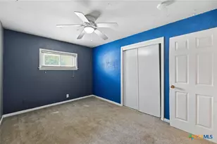 1032 S Mesquite Ave, New Braunfels, TX 78130 - Photo 19