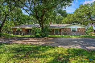 700 Shanklin Rd, Belton, TX 76513 - Photo 3