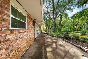 700 Shanklin Rd, Belton, TX 76513 - Photo 33