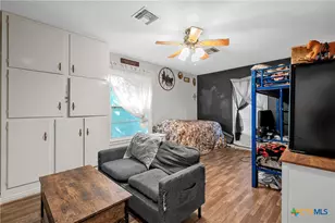 301 N 40th St, Waco, TX 76710 - Photo 7