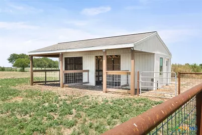 1060 Hackberry Road, Salado, TX 76571 - Photo 3