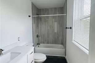 1012 E Main St, Gatesville, TX 76528 - Photo 11