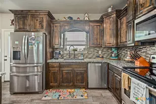 578 Sunrise, Port Lavaca, TX 77979 - Photo 9