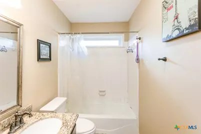 402 Chimney Rock Drive, Victoria, TX 77904 - Photo 23