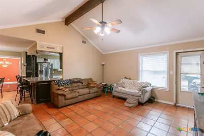 402 Chimney Rock Drive, Victoria, TX 77904 - Photo 9