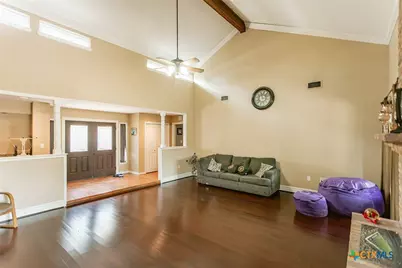 402 Chimney Rock Drive, Victoria, TX 77904 - Photo 3