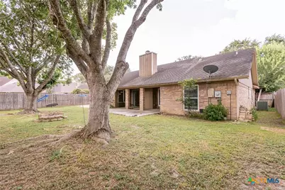 402 Chimney Rock Drive, Victoria, TX 77904 - Photo 29
