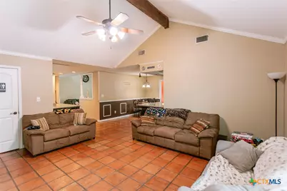 402 Chimney Rock Drive, Victoria, TX 77904 - Photo 11