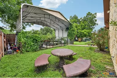 205 N Avenue E., Elgin, TX 78621 - Photo 31