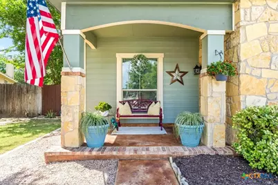 805 Madison Avenue, New Braunfels, TX 78130 - Photo 11