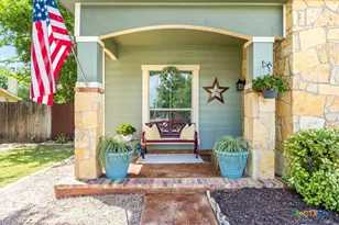 805 Madison Ave, New Braunfels, TX 78130 - Photo 11