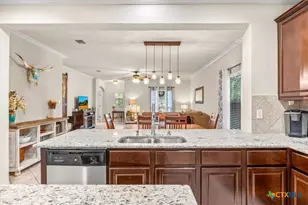 805 Madison Ave, New Braunfels, TX 78130 - Photo 23