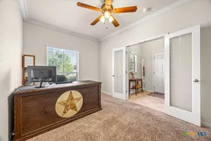 805 Madison Ave, New Braunfels, TX 78130 - Photo 15