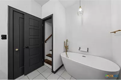 1707 N Travis Avenue, Cameron, TX 76520 - Photo 31