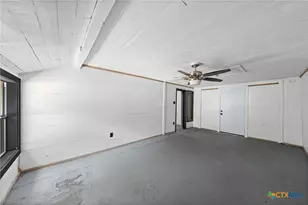 1707 N Travis Ave, Cameron, TX 76520 - Photo 29