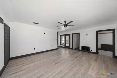 1707 N Travis Avenue, Cameron, TX 76520 - Photo 25
