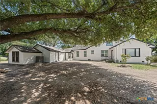 1707 N Travis Ave, Cameron, TX 76520 - Photo 5