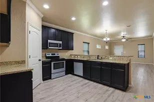 1014 Tripp Ln, New Braunfels, TX 78130 - Photo 3