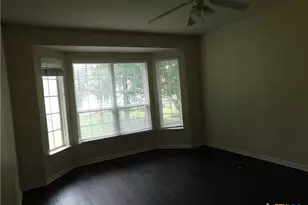 106 Keystone Cove, Georgetown, TX 78633 - Photo 7