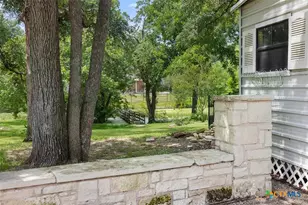 1102 N Ave F, Elgin, TX 78621 - Photo 39