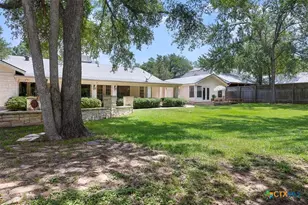 1102 N Ave F, Elgin, TX 78621 - Photo 1
