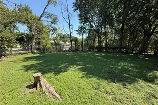 1301 E Avenue H, Killeen, TX 76541 - Photo 25