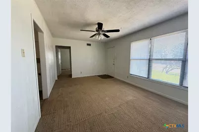 1301 E Avenue H, Killeen, TX 76541 - Photo 5