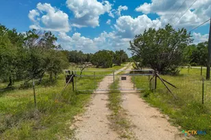 2090 Wegner Rd, New Braunfels, TX 78132 - Photo 1