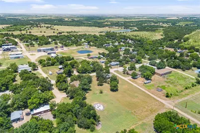 22712 N 12th Street, Buckholts, TX 76518 - Photo 11