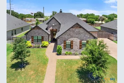932 Gallant Fox Road, Hewitt, TX 76643 - Photo 37