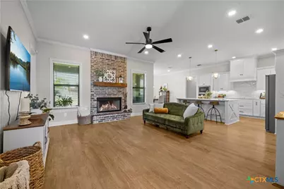 932 Gallant Fox Road, Hewitt, TX 76643 - Photo 3