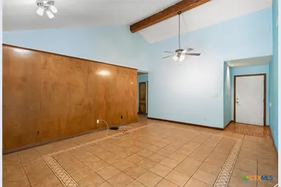 102 Chaparral Street, San Marcos, TX 78666 - Photo 5