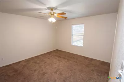 5611 Bertha Drive, Killeen, TX 76542 - Photo 9