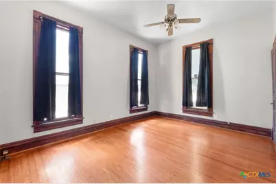 107 E 2nd Street, Lampasas, TX 76550 - Photo 21