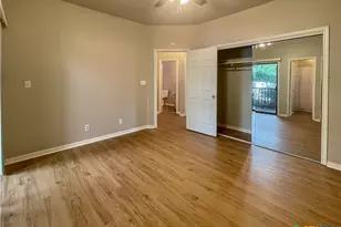 310 Pat Garrison St, San Marcos, TX 78666 - Photo 9