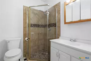 2108 River Rd, San Marcos, TX 78666 - Photo 11
