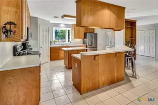 213 Wearden Dr, Victoria, TX 77904 - Photo 7