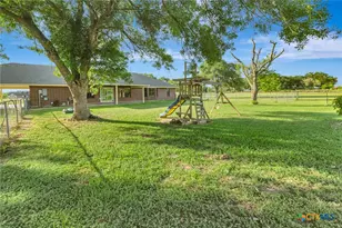 213 Wearden Dr, Victoria, TX 77904 - Photo 25