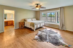 213 Wearden Dr, Victoria, TX 77904 - Photo 13