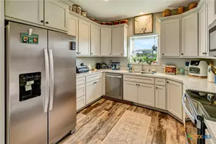 213 Wearden Dr, Victoria, TX 77904 - Photo 33