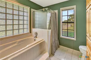 213 Wearden Dr, Victoria, TX 77904 - Photo 17