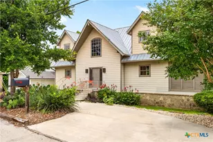 340 Rio Dr, New Braunfels, TX 78130 - Photo 3